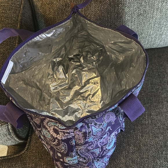 Large Purple Paisley Print Insulated Tote Bag. Excellent condition. - Picture 4 of 6